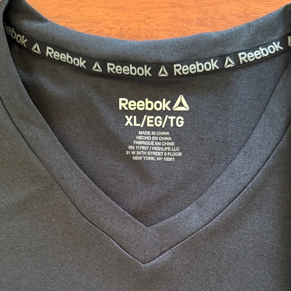 Reebok nwt 94%
